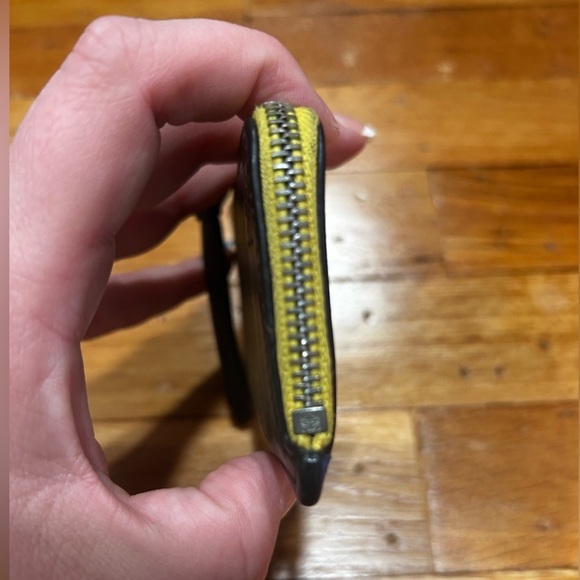 Auth Loewe Colorblock Card Holder in Leather - Picture 4 of 5